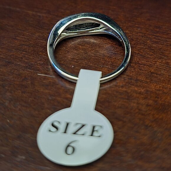 Fragrant Jewels La Loteria Ring - Picture 6 of 9